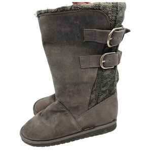 Muk Luk Womens Sz 8 Lined Boots Gray Suede Knit Back Buckle